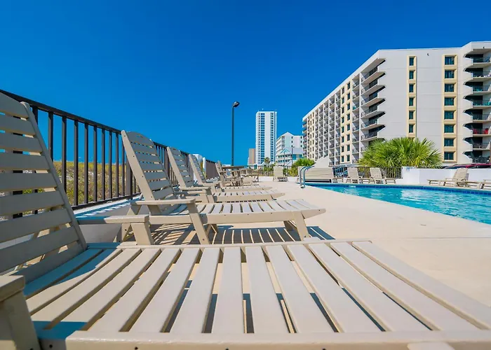 Apartment Island Winds East 508