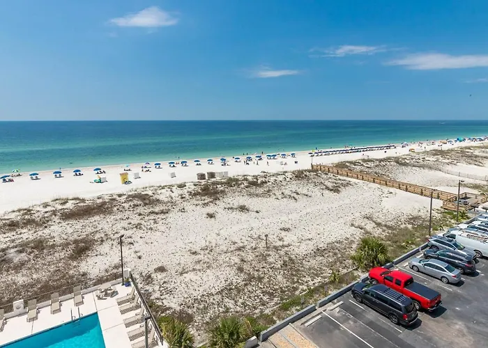 Apartment Island Winds East 508